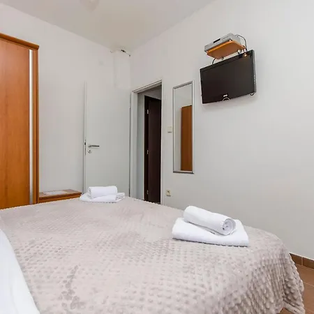 And Mare וודיצה