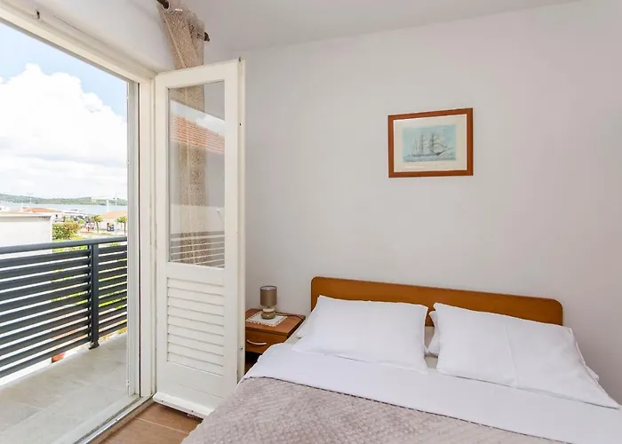 And Mare Appartement Vodice